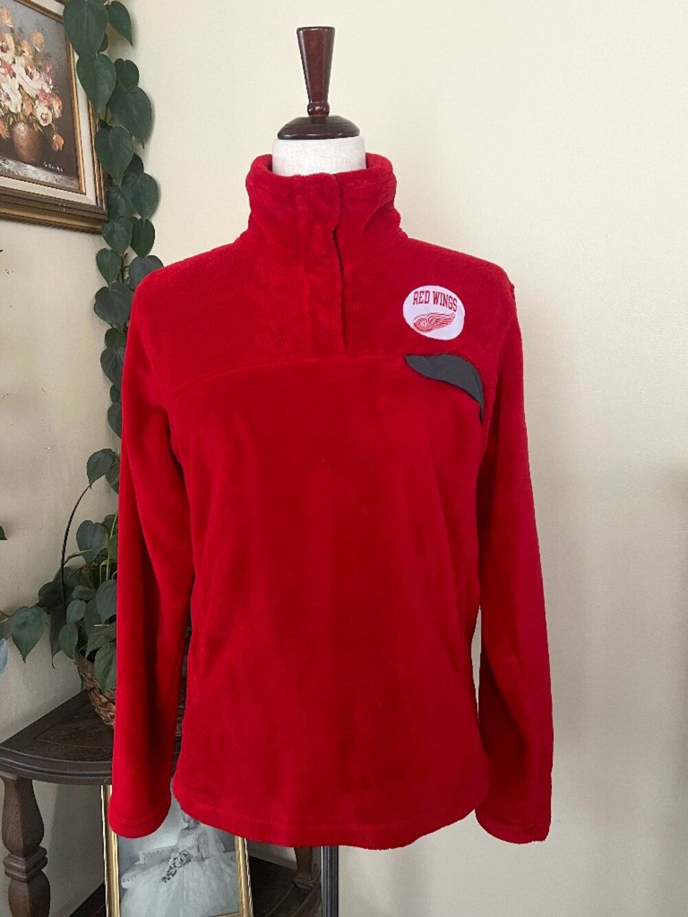 NHL Red Wings Sherpa Fleece Pullover sz M